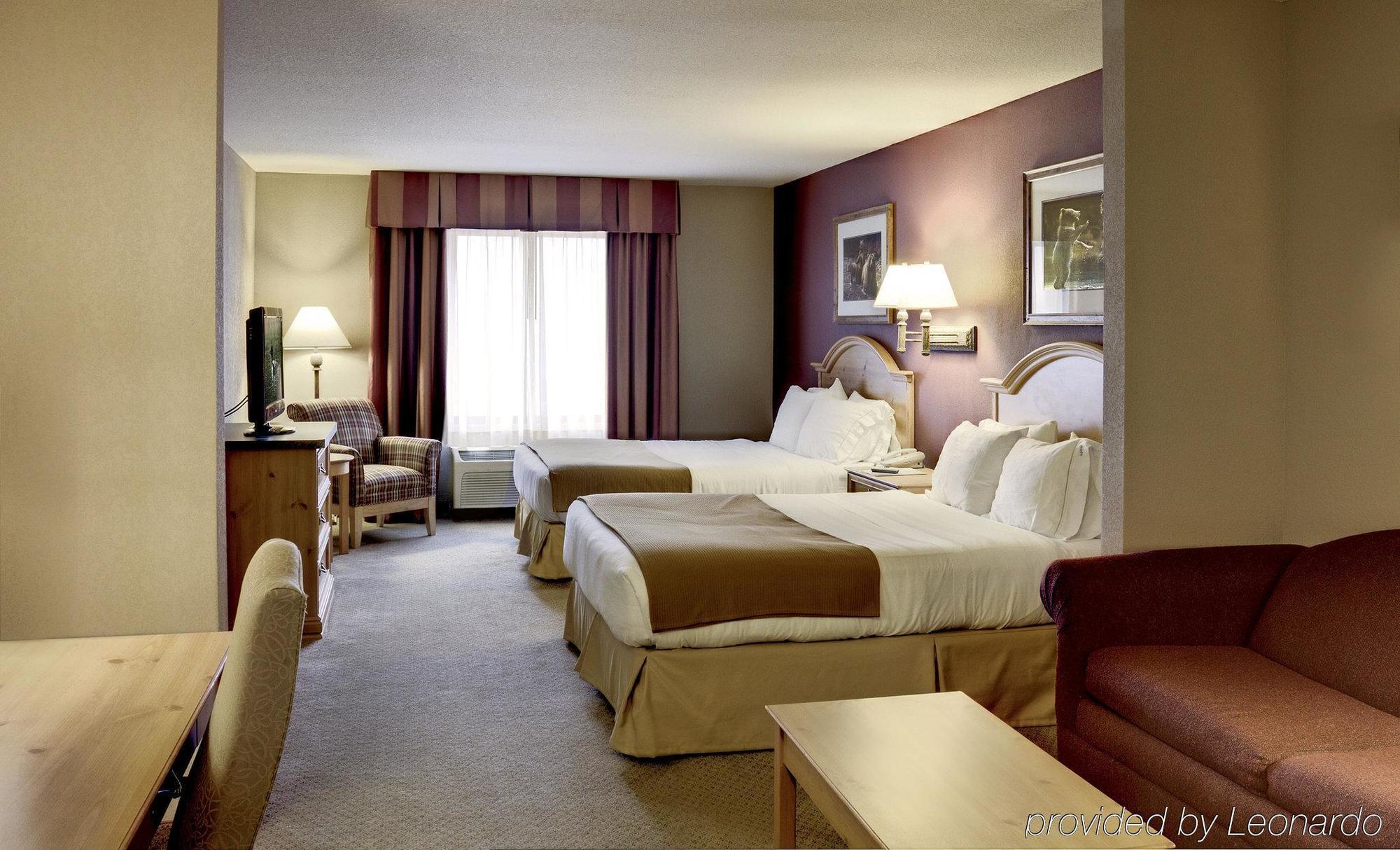 Holiday Inn Express Hotel & Suites Brainerd-Baxter, An Ihg Hotel Rum bild